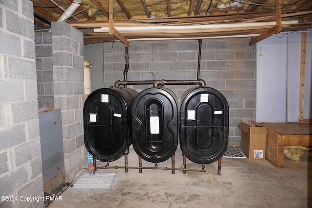 6760 Bear Creek Blvd, Bear Creek Township, PA 18702 - interior space with heating fuel