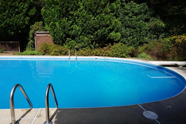 6760 Bear Creek Blvd, Bear Creek Township, PA 18702 - outdoor pool with a diving board