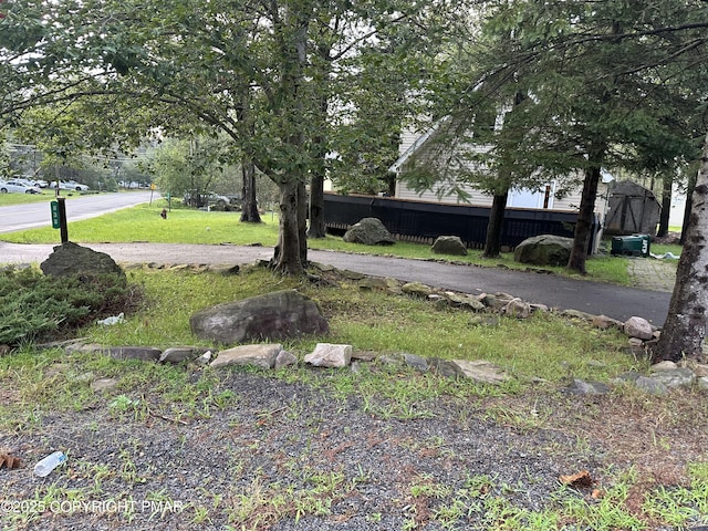 838 Country Place Dr, Tobyhanna, PA 18466 - photo 3
