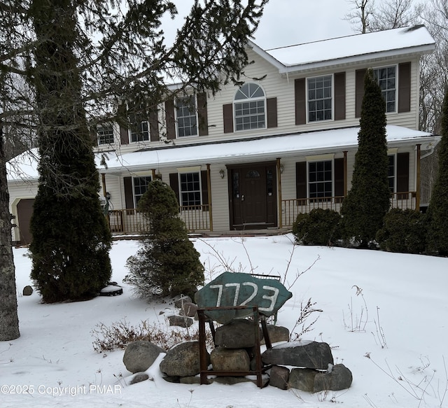 view of front of property with covered porch