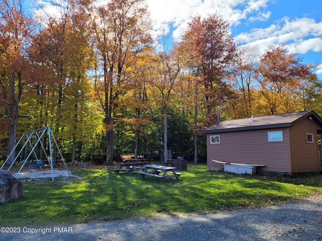 21 Cherry Ct, Clifton Township, PA 18424 - view of grassy yard