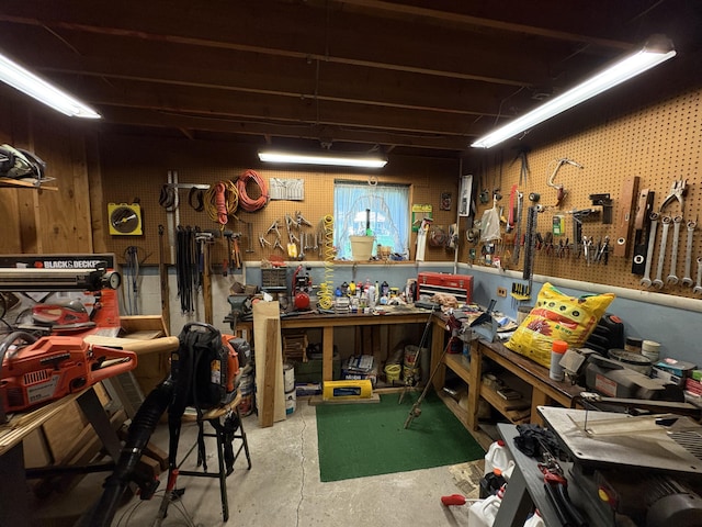 268 Shawnee Dr, East Stroudsburg, PA 18302 - miscellaneous room with a workshop area and concrete floors