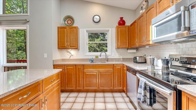 130 Surrey Dr, Lords Valley, PA 18428 - photo 7