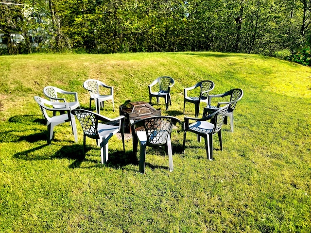157 Seminole Trl, Tobyhanna, PA 18466 - view of grassy yard with a fire pit