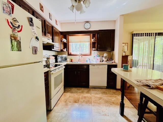 1422 Brian Ln, Effort, PA 18330 - photo 4