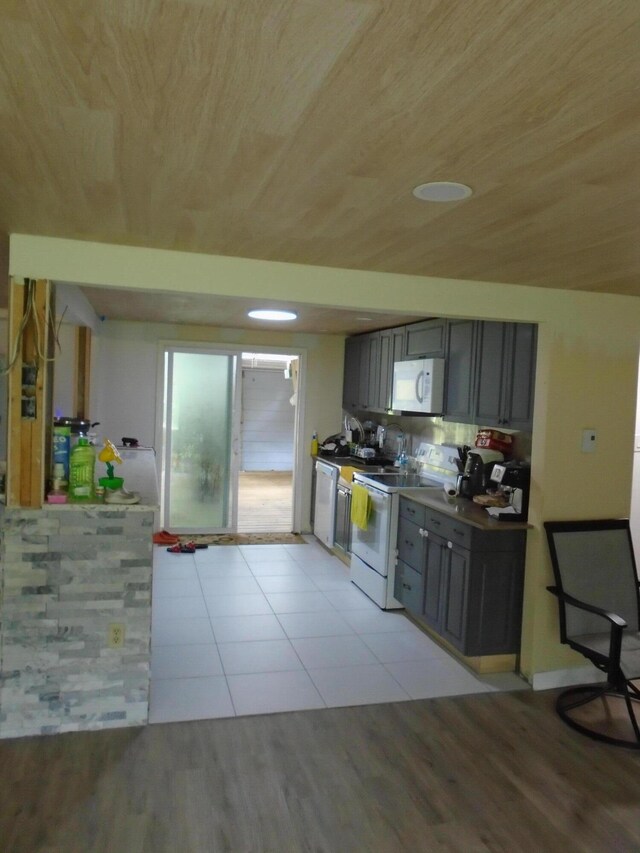 387 N Shore Dr, Albrightsville, PA 18210 - photo 7