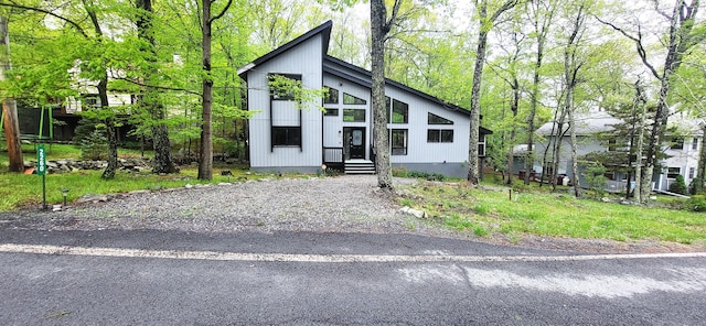 view of front of house