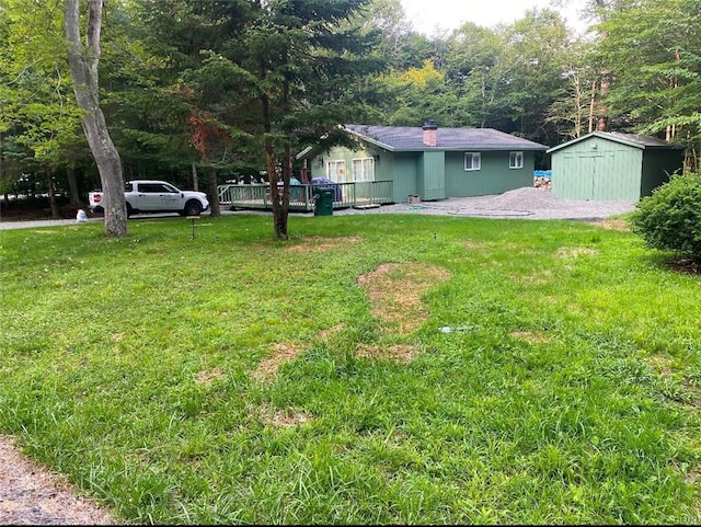 9379 Fairmount Way, Tobyhanna, PA 18466 - view of grassy yard featuring a shed