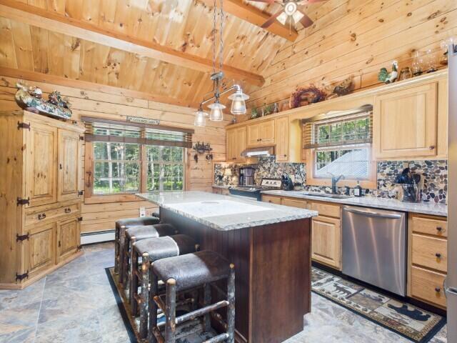 250 Robyn Ln, Pocono Lake, PA 18347 - photo 12