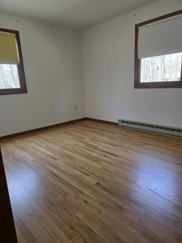 166 Applewood Dr, Swiftwater, PA 18370 - full bathroom with a shower with door, vanity, and toilet