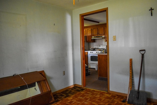 17 E Charles St, Plains Township, PA 18705 - hallway with baseboards