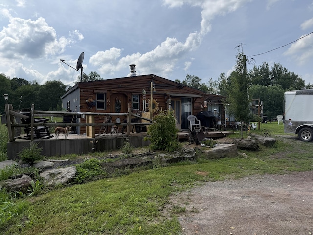 233 N Smith Rd, Waymart, PA 18472 - photo 1