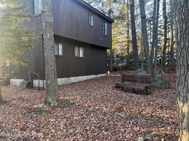 Listing photo 2 for 1148 Country Place Dr, Tobyhanna PA 18466