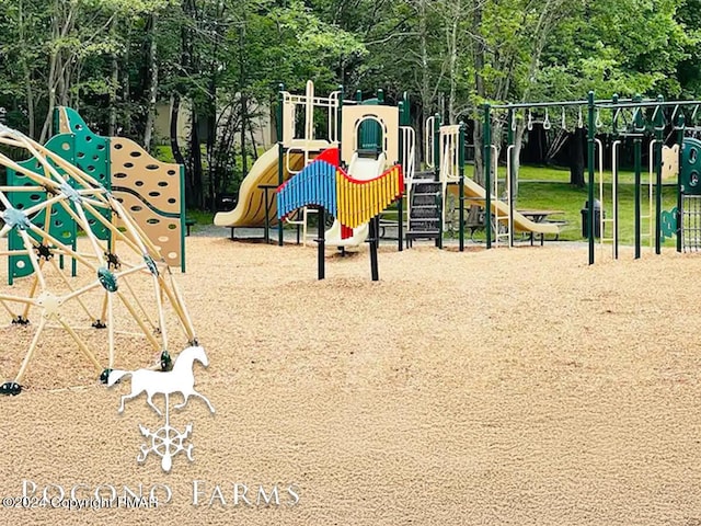 202 Palomino Pl, Tobyhanna, PA 18466 - view of community jungle gym