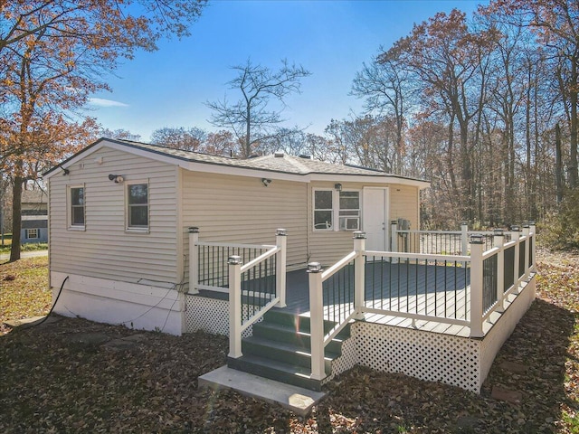 202 Palomino Pl, Tobyhanna, PA 18466 - back of property featuring a wooden deck