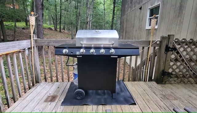 251 Dorchester Dr, Bushkill, PA 18324 - wooden terrace with a grill