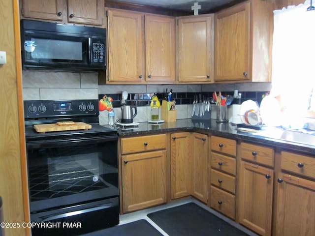 323 Orono Dr, Pocono Lake, PA 18347 - photo 10
