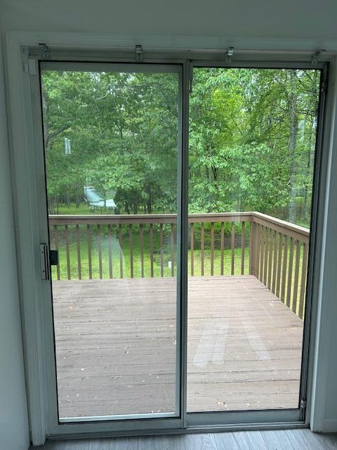 124 Segatti Cir, Bushkill, PA 18324 - view of entryway