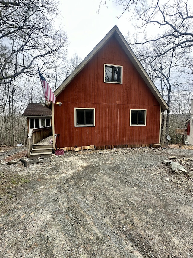 view of home's exterior