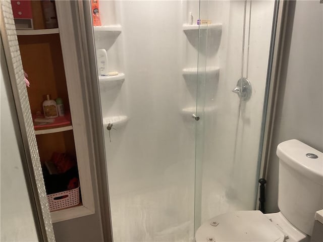 106 Lakota Rd, East Stroudsburg, PA 18302 - full bathroom with a stall shower and toilet