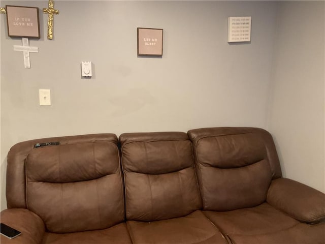 106 Lakota Rd, East Stroudsburg, PA 18302 - view of home theater