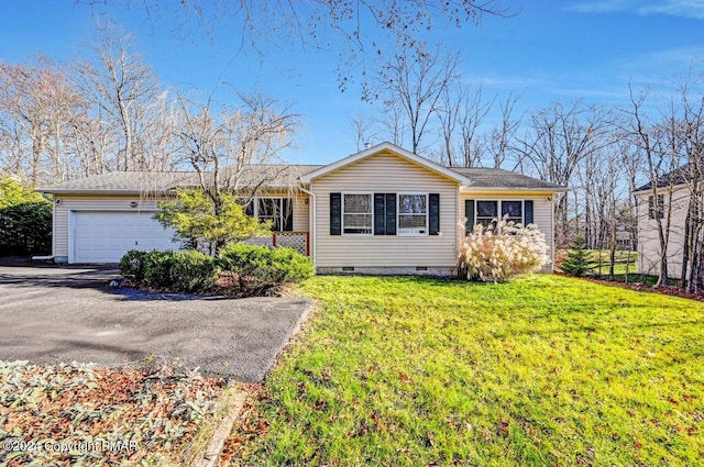 single story home featuring a front yard, aphalt driveway, a garage, and crawl space