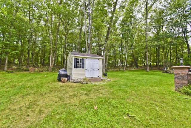 603 Washington Xing, East Stroudsburg, PA 18301 - view of green lawn with a shed