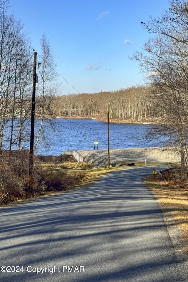 1212 Acacia Dr, Hawley, PA 18428 - water view