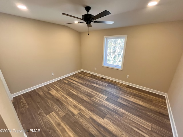 unfurnished room featuring a ceiling fan, baseboards, dark wood-style flooring, visible vents, and recessed lighting