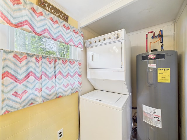 105 Buffalo Trl, Pocono Lake, PA 18347 - washroom with stacked washing machine and dryer and electric water heater