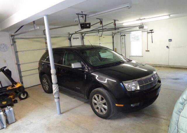 144 Dogwood Dr, Jim Thorpe, PA 18229 - garage with a garage door opener