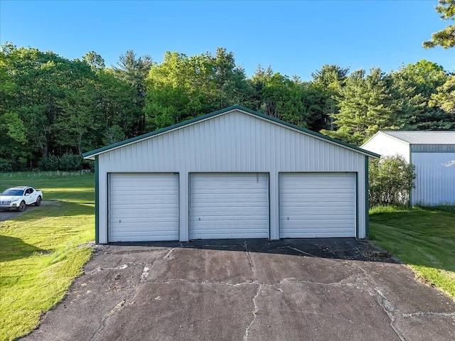 1163 Bush Rd, Cresco, PA 18326 - view of detached garage