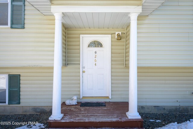 view of entrance to property