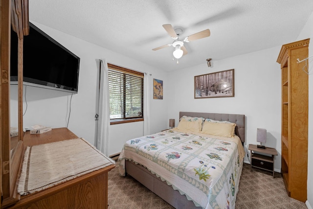 38 N Fairway Dr, Lake Ariel, PA 18436 - carpeted bedroom with a textured ceiling and ceiling fan