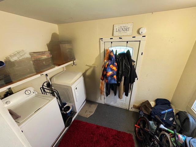 375 N Courtland St, East Stroudsburg, PA 18301 - washroom with washing machine and dryer and carpet flooring