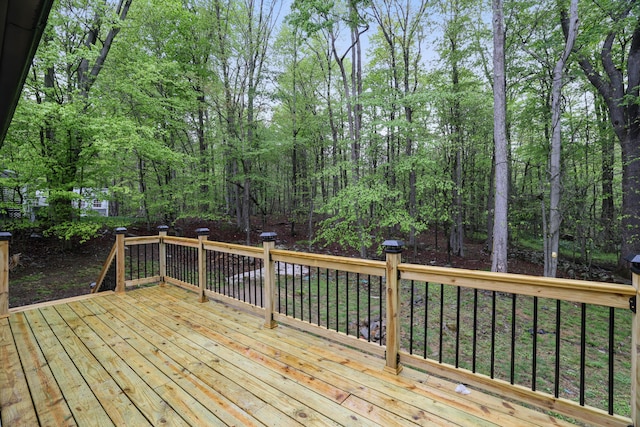 1005 Country Place Dr, Coolbaugh Township, PA 18466 - view of wooden terrace