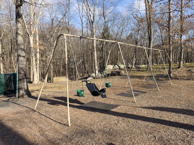 5104 Lake Dr, East Stroudsburg, PA 18301 - view of community playground