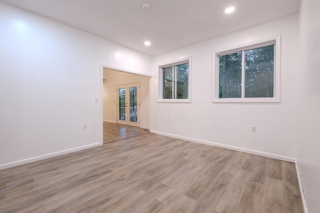 5104 Lake Dr, East Stroudsburg, PA 18301 - unfurnished room featuring light wood-style flooring, recessed lighting, and a smoke detector
