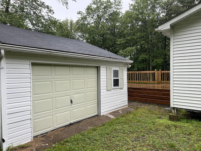 171 Linden Loop, Pocono Summit, PA 18346 - view of garage