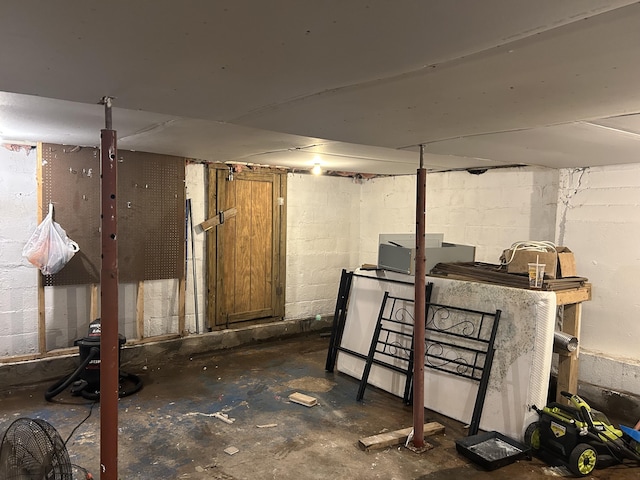 22 Quay Ave, Mount Pocono, PA 18344 - view of unfinished below grade area