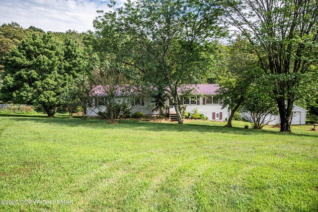 202 Chestnut Dr S, Saylorsburg, PA 18353 - photo 10