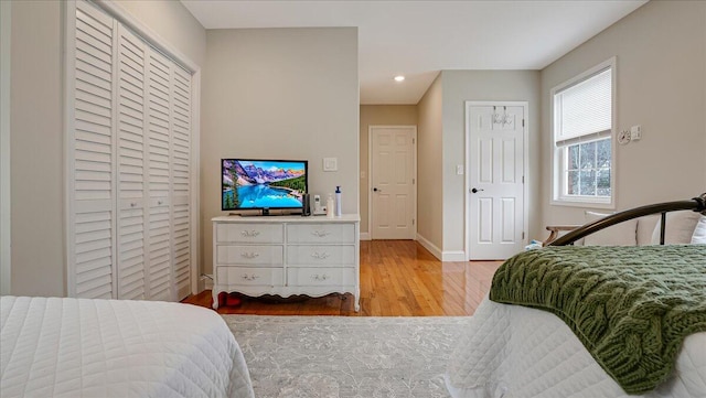 106 Silver Ln, Cresco, PA 18326 - bedroom featuring light wood finished floors, baseboards, and recessed lighting