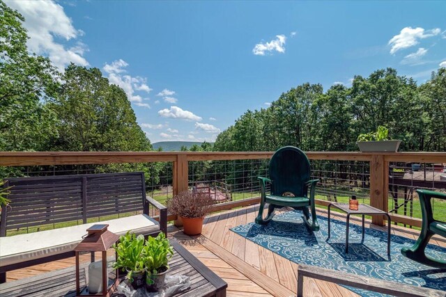 446 Dew Drop Dr, Jim Thorpe, PA 18229 - view of deck