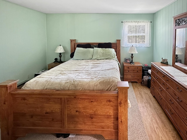 7537 Lake Shore Dr, Pocono Lake, PA 18347 - bedroom featuring light wood-style floors