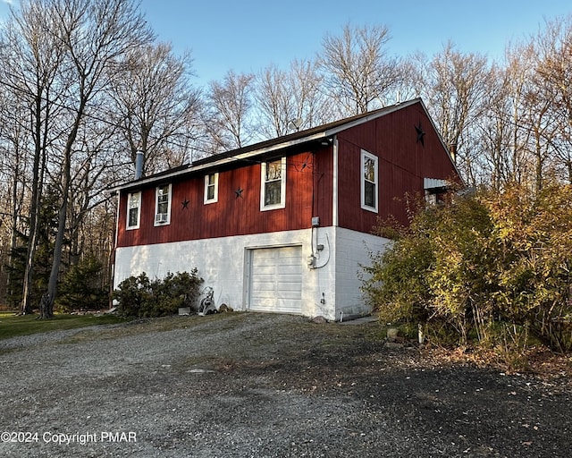 2173 Little Billy Ln, Tobyhanna PA, 18466, 3 bedrooms, 2 baths house for sale