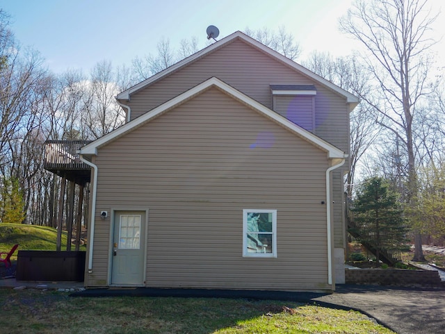 5109 Hickory Ln, East Stroudsburg, PA 18302 - view of back of house