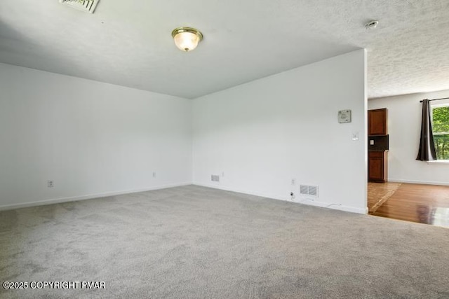 1224 Clover Rd, Long Pond, PA 18334 - photo 5
