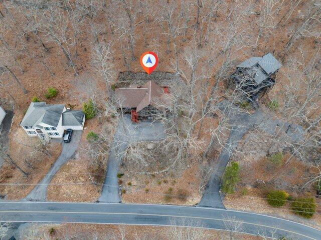 232 Stafford Dr, Bushkill, PA 18324 - aerial view of property and surrounding area