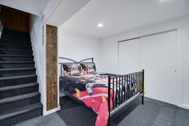 232 Stafford Dr, Bushkill, PA 18324 - carpeted bedroom featuring recessed lighting and a closet