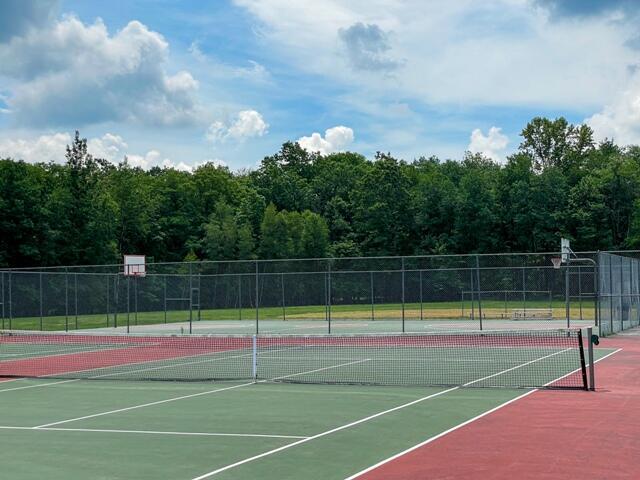 232 Stafford Dr, Bushkill, PA 18324 - view of tennis court with fence